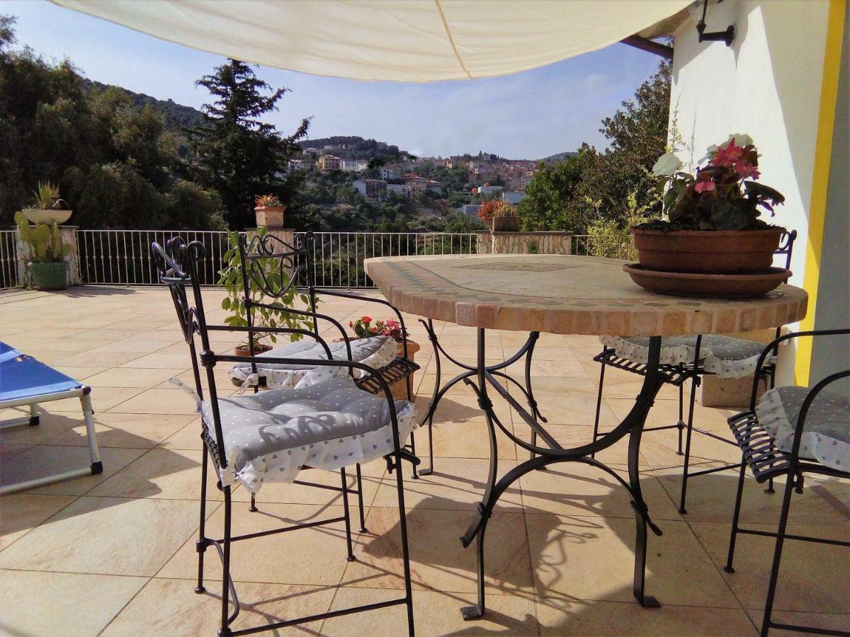 Casa D' Artista B&B Ozieri Exterior foto
